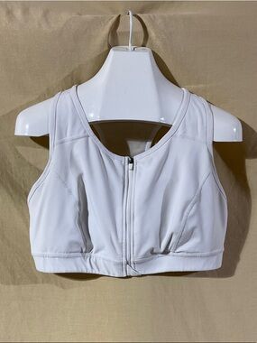 Xersion Size 2X White Front-Zip  Sports Bra